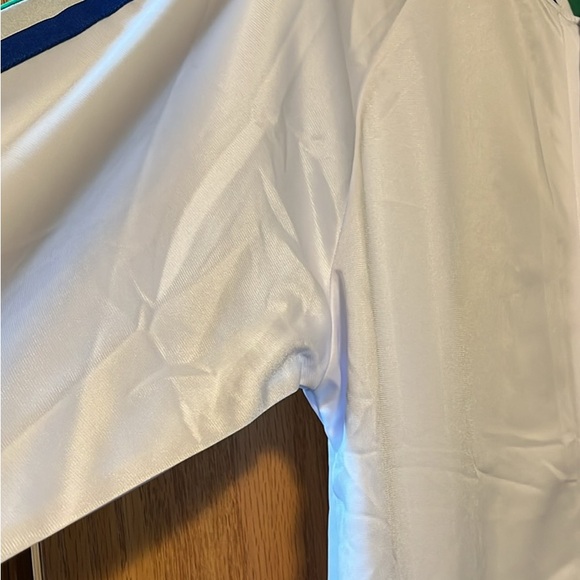 Minnesota Timberwolves NBA 2023 Retro Warm-Up Jacket - Picture 4 of 10